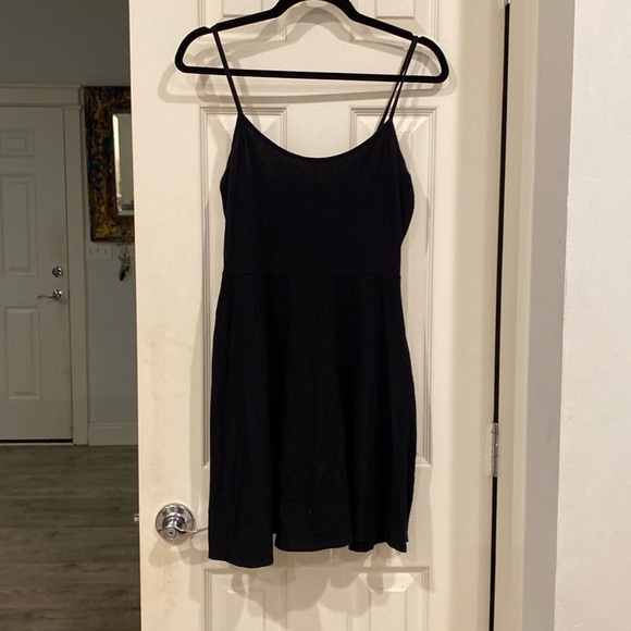 Forever 21 Dresses & Skirts - Forever 21 Sleeveless T-Shirt Dress in black, Size Medium